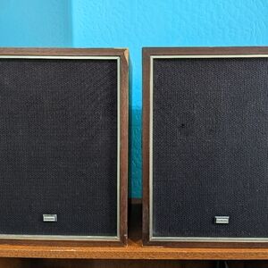 Vintage LLOYD's Stereo Speakers Made in Japan Wood Cabinets Mid Century Modern